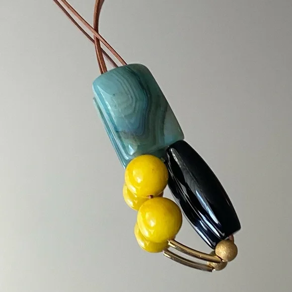 Natural Stone Geometric Pendant Necklace - Picture 5 of 6